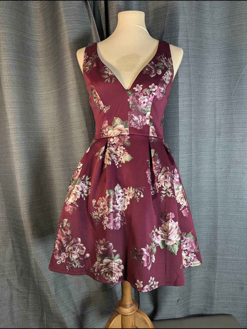 Floral V-Neck Fit & Flare Mini Dress in Wine